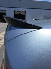 Load image into Gallery viewer, BMW E90 Carbon Fiber V1 Trunk Lid Spoiler
